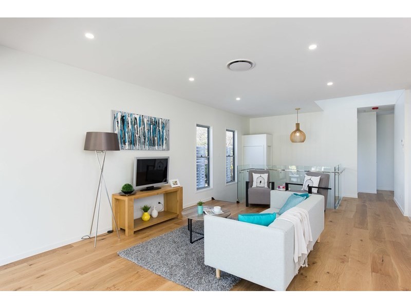 70 Riding Road, Hawthorne QLD 4171