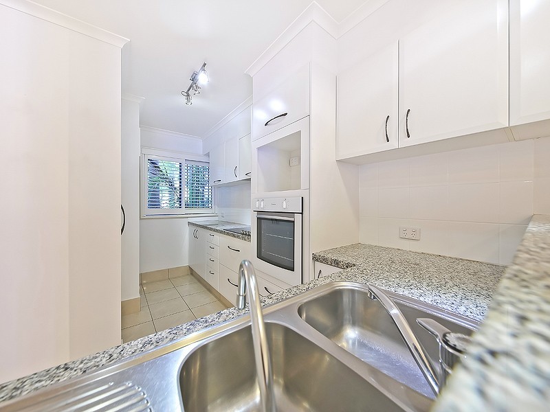 3/78 CAIRNS STREET, Kangaroo Point QLD 4169