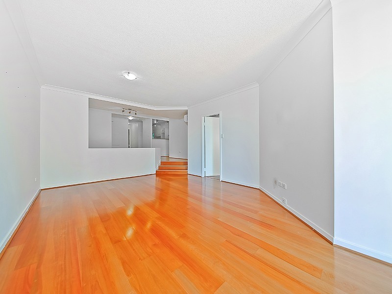 3/78 CAIRNS STREET, Kangaroo Point QLD 4169