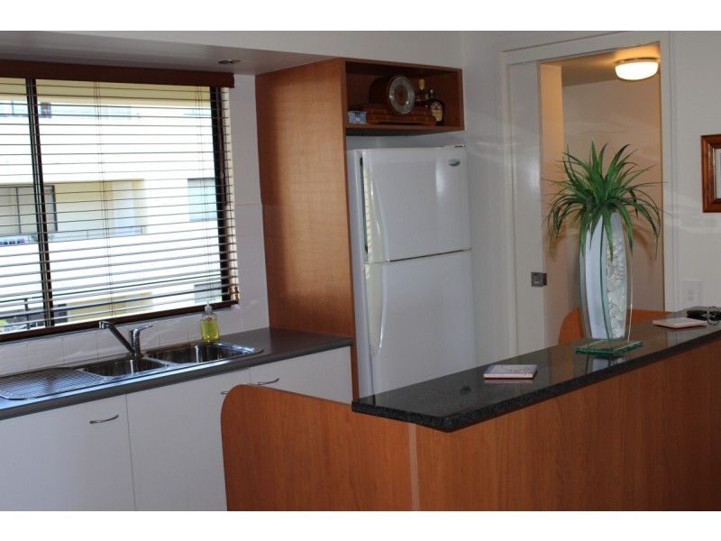 360 Grand Avenue, Forest Lake QLD 4078