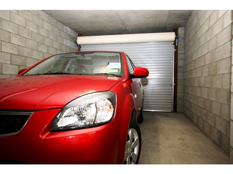 15 Dansie Street, Greenslopes QLD 4120