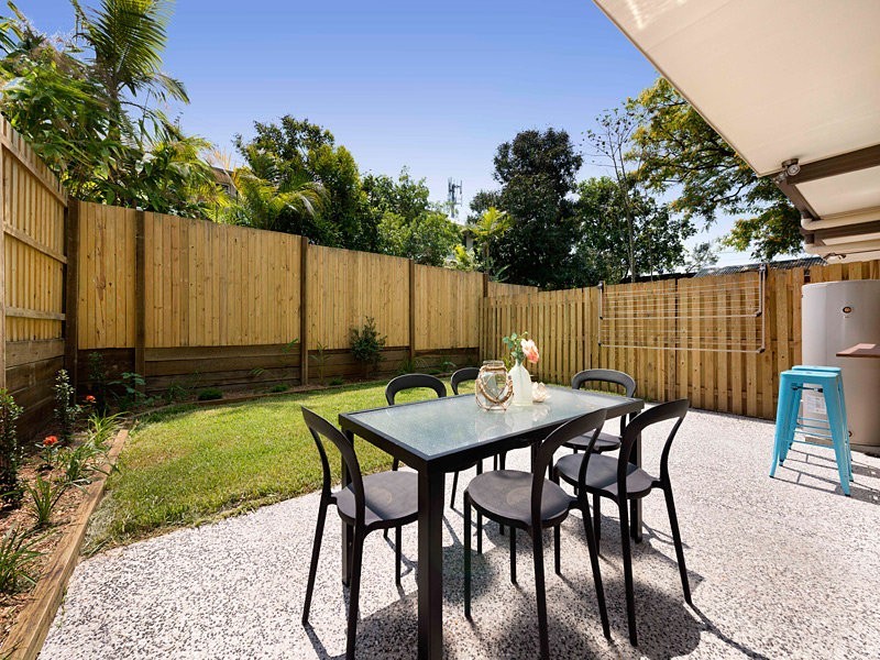 1-8 Shetland Street, Morningside QLD 4170