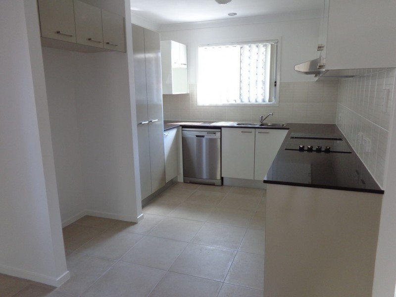 232 Preston Rd, Wynnum West QLD 4178