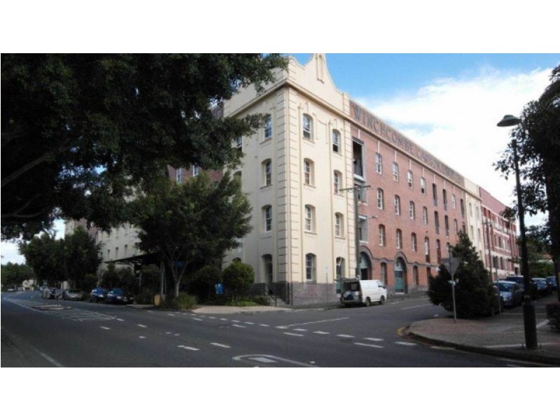 54 -P Vernon Tce, Teneriffe QLD 4005