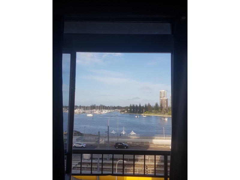 606/2 Barney Street, Southport QLD 4215