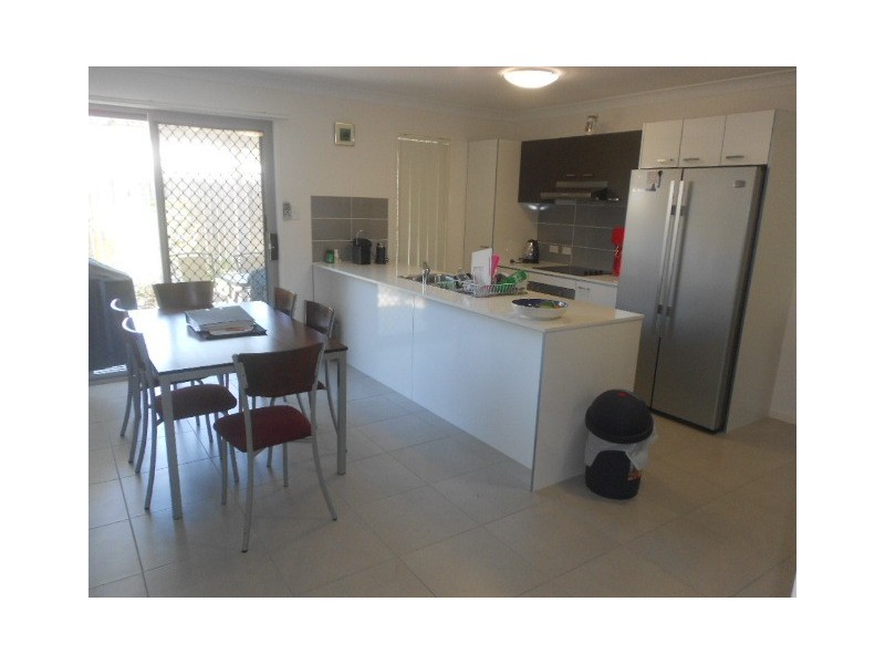 21/1 gumview street, Albany Creek QLD 4035