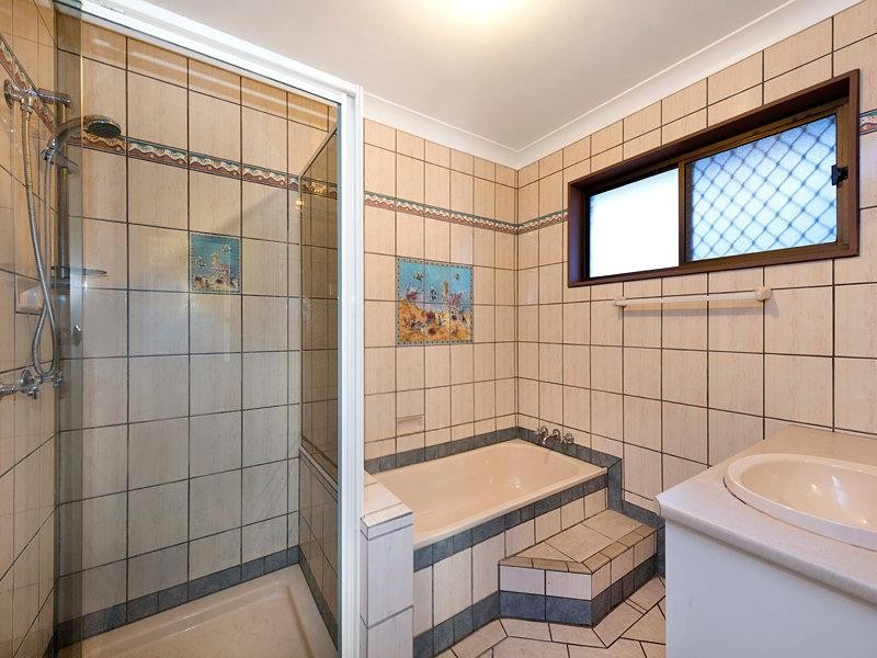 100 Lytton Road, Bulimba QLD 4171