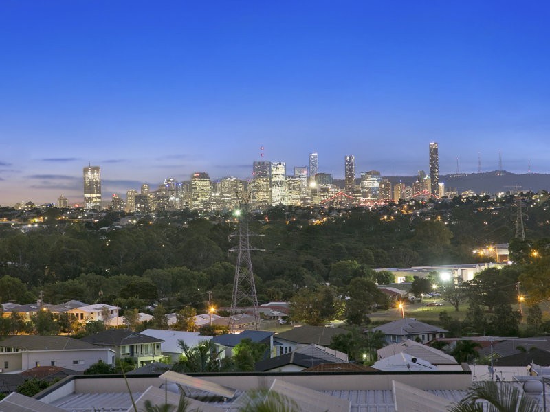 18 Governor Terrace, Murarrie QLD 4172