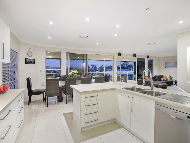 18 Governor Terrace, Murarrie QLD 4172