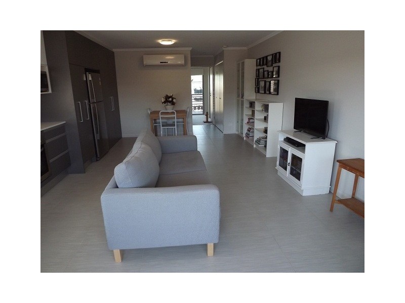 74/123 Barrack Road, Cannon Hill QLD 4170