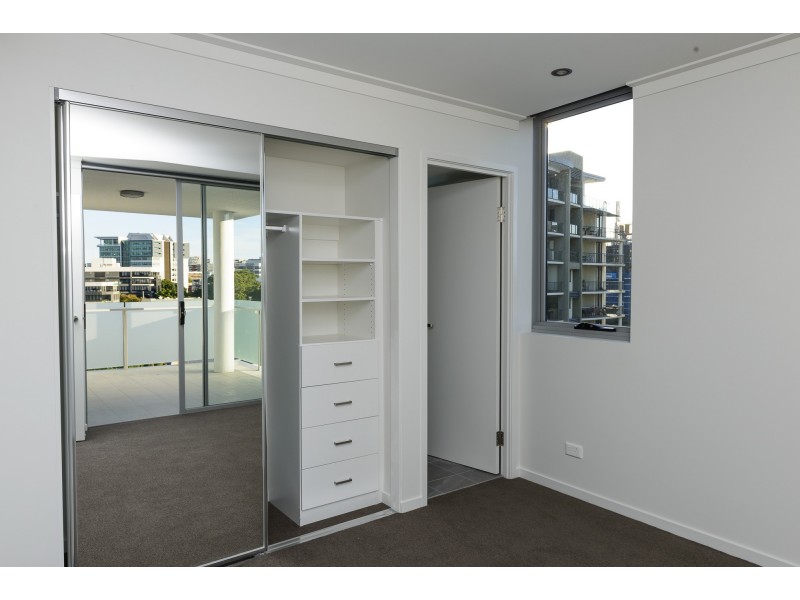605/35 McDougall Street, Milton QLD 4064