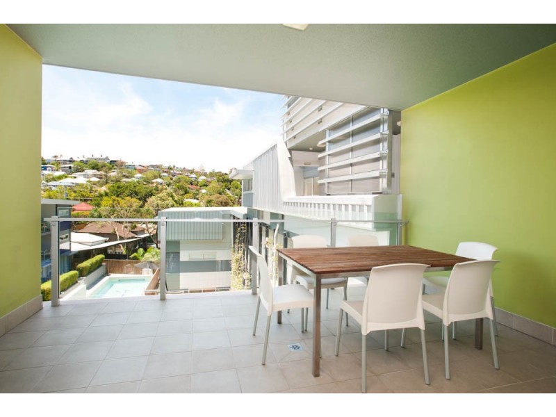 U 32 / 10 Dowse Street, Paddington QLD 4064
