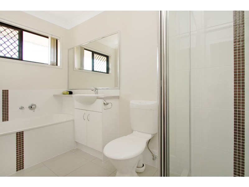 153E Woogaroo Street, Forest Lake QLD 4078