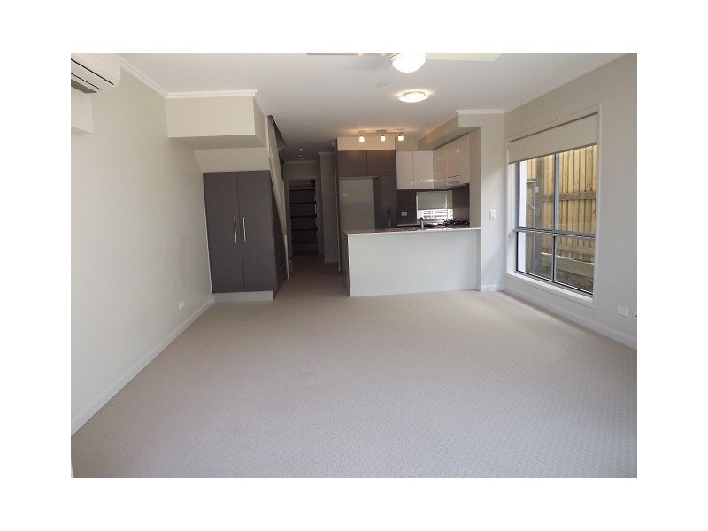 99/123 Barrack Road, Cannon Hill QLD 4170