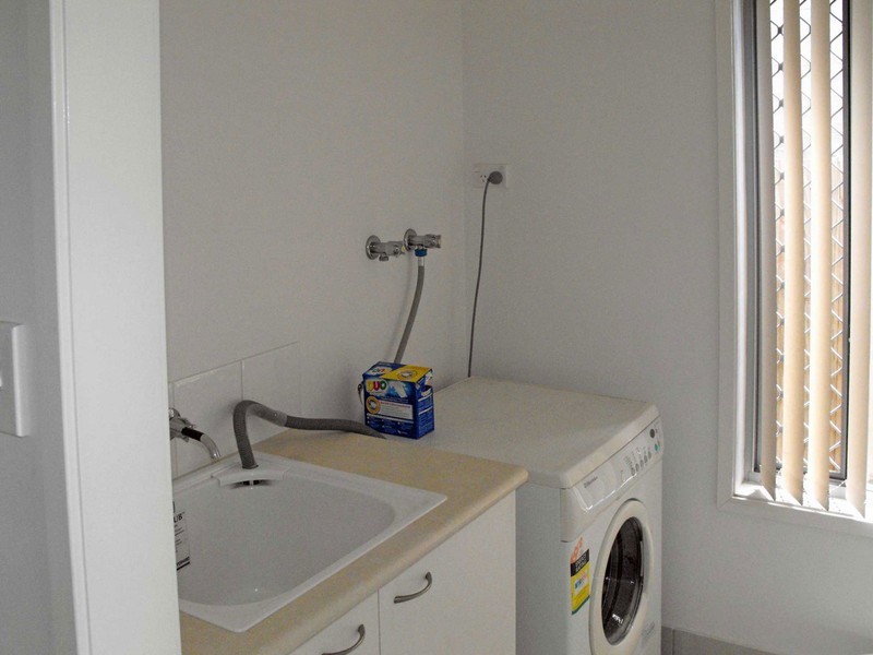 18 / 6 – 32 University Drive, Meadowbrook QLD 4131