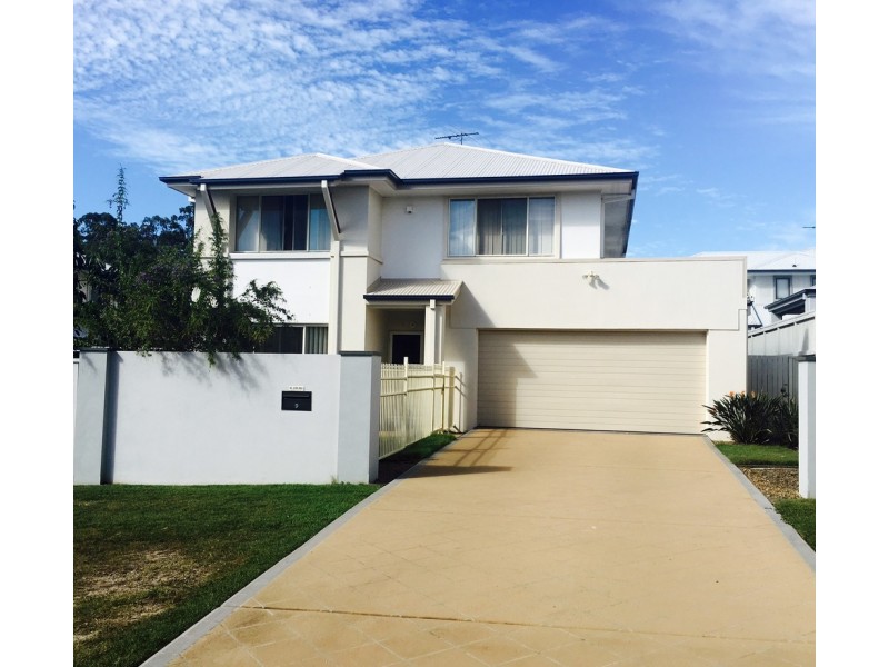 Mount Ommaney QLD 4074