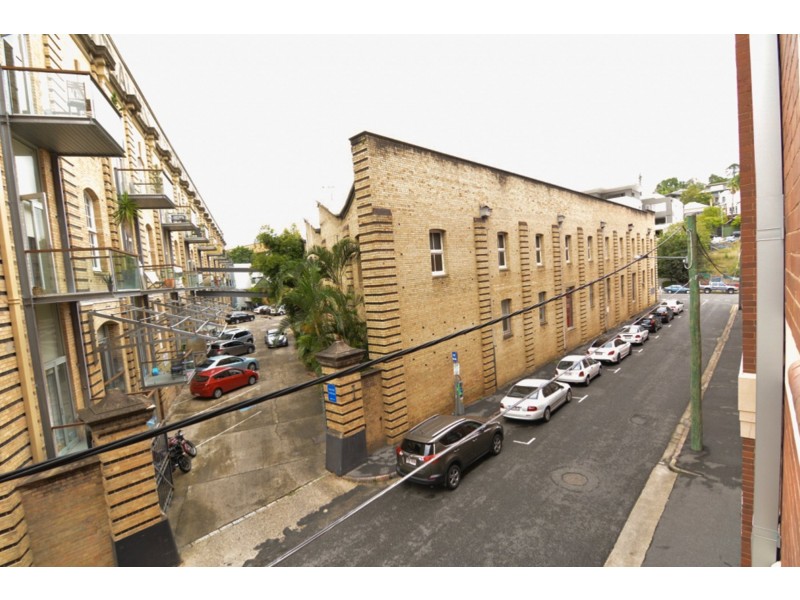 54Q Vernon Terrace, Teneriffe QLD 4005