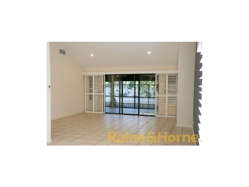 33/38-56 Caseys Road, Hope Island QLD 4212