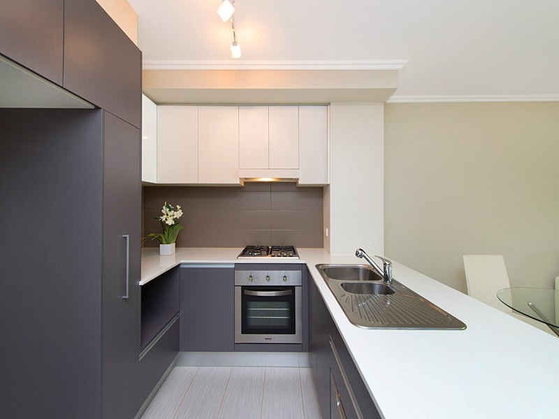 100/123 Barrack Road, Cannon Hill QLD 4170