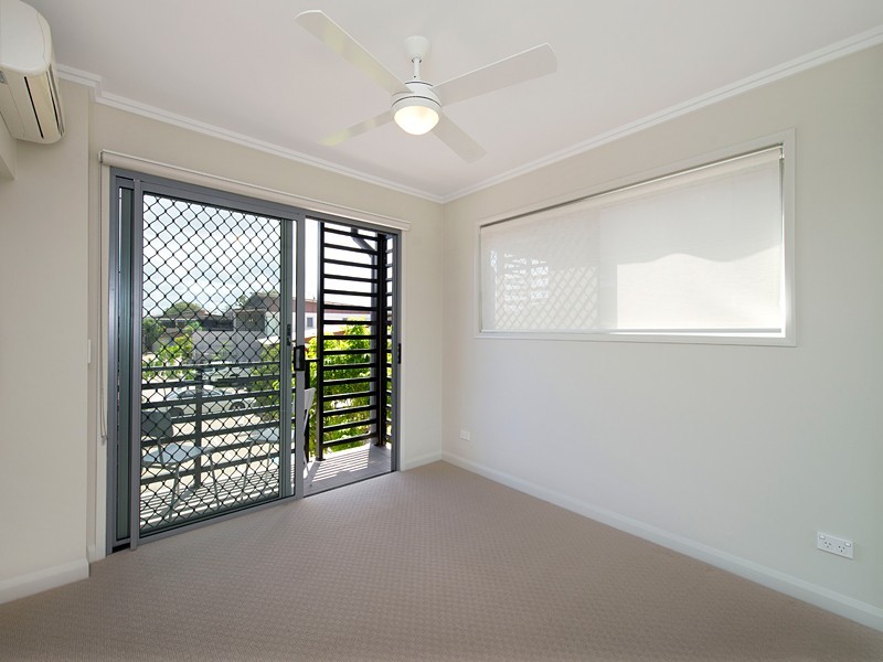 100/123 Barrack Road, Cannon Hill QLD 4170
