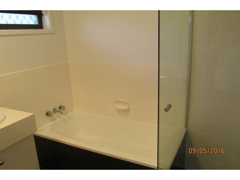 1 Palmwood Court, Burleigh Waters QLD 4220