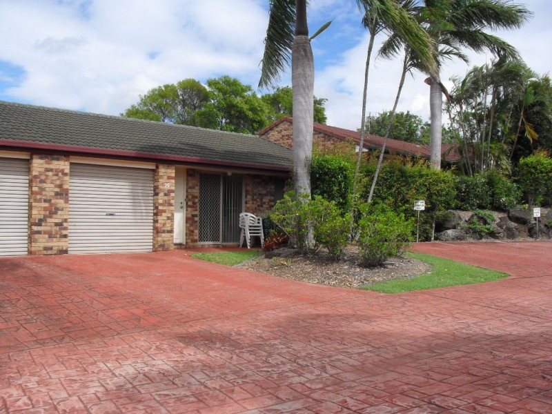 51 Olsen Avenue, Labrador QLD 4215