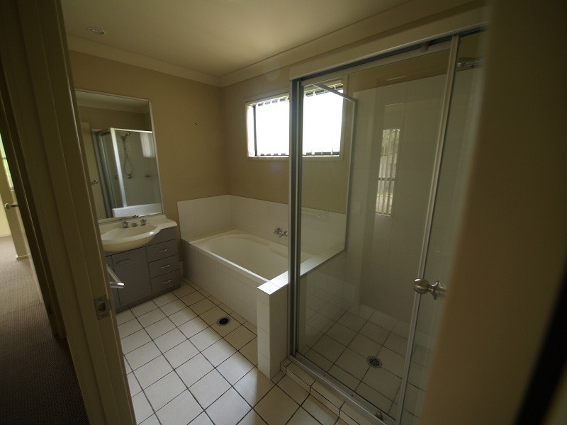 AHC / 590 Pine ridge, Coombabah QLD 4216