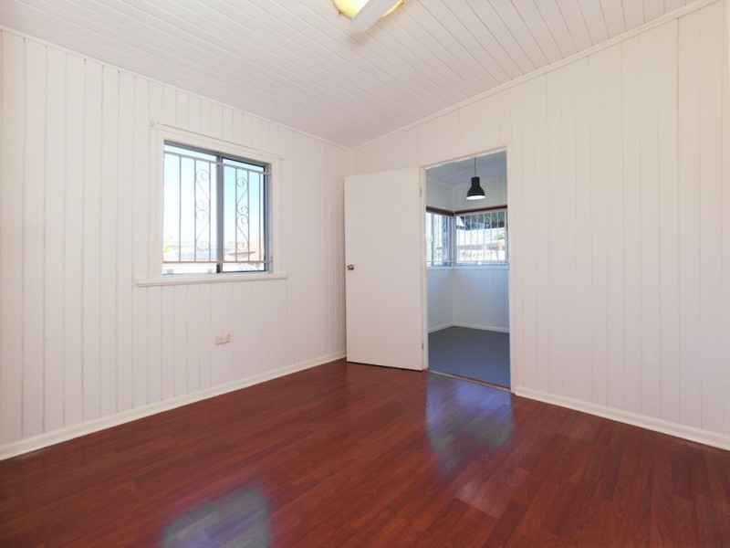 57 Pine, Runcorn QLD 4113