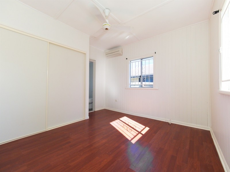 57 Pine, Runcorn QLD 4113