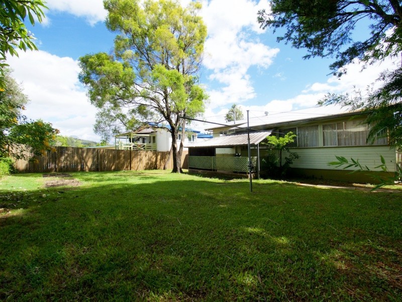 215 Wishart, Wishart QLD 4122