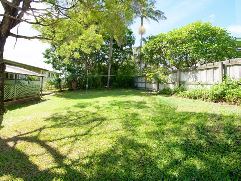 215 Wishart, Wishart QLD 4122