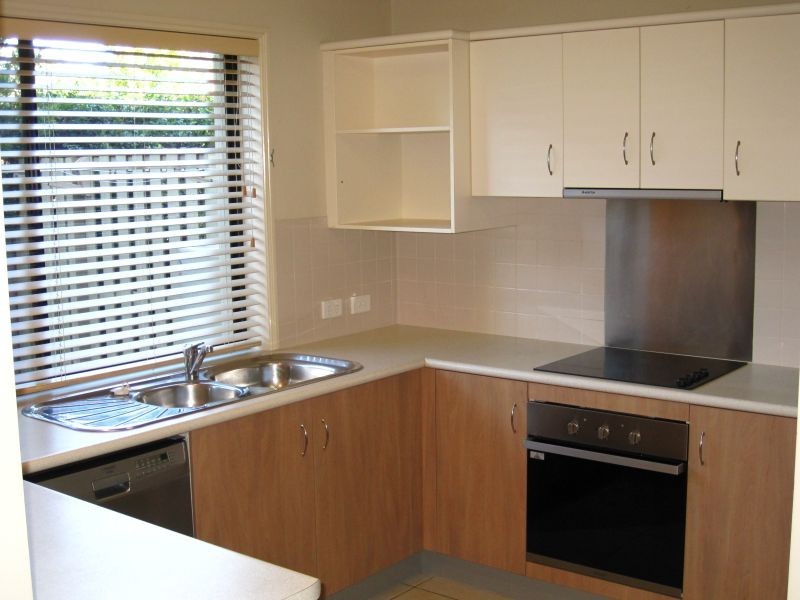 17 / 44-52 PINE VALLEY DRIVE, Varsity Lakes QLD 4227