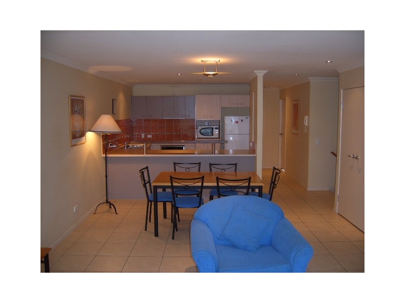 55D/4 University Drive, Robina QLD 4226