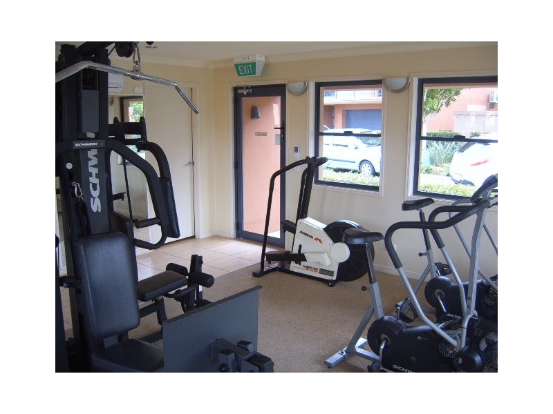 2A/4 University Drive, Robina QLD 4226