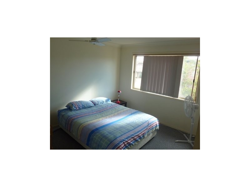 39/75 Brown St, Labrador QLD 4215