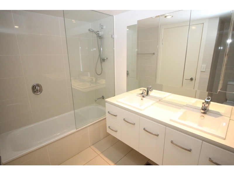 18/125 Bulimba Street, Bulimba QLD 4171