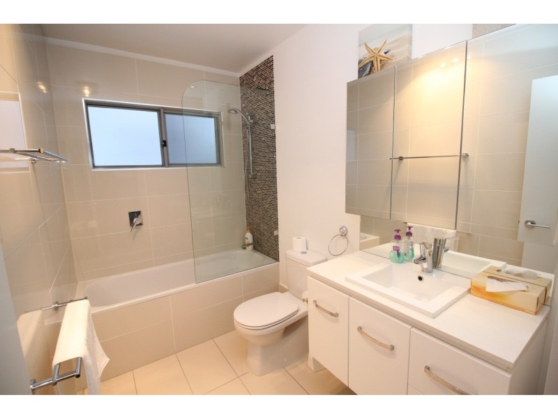 125 Bulimba Street, Bulimba QLD 4171