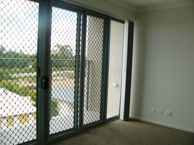 3 McLennan Court, North Lakes QLD 4509