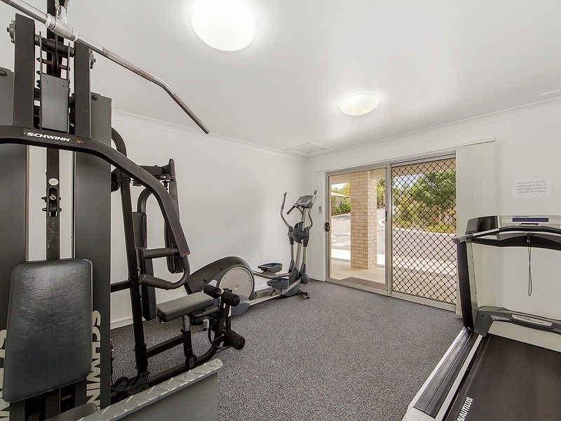 22/1 Gumview St, Albany Creek QLD 4035