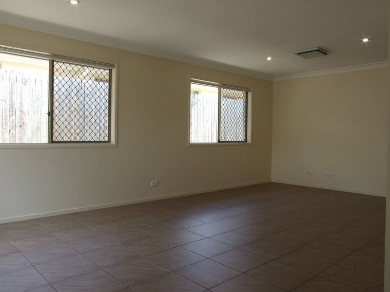 11/75 LEVINGTON ROAD, Eight Mile Plains QLD 4113