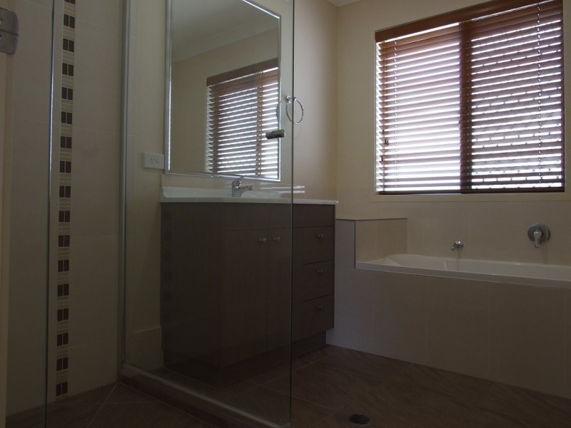 11/75 LEVINGTON ROAD, Eight Mile Plains QLD 4113