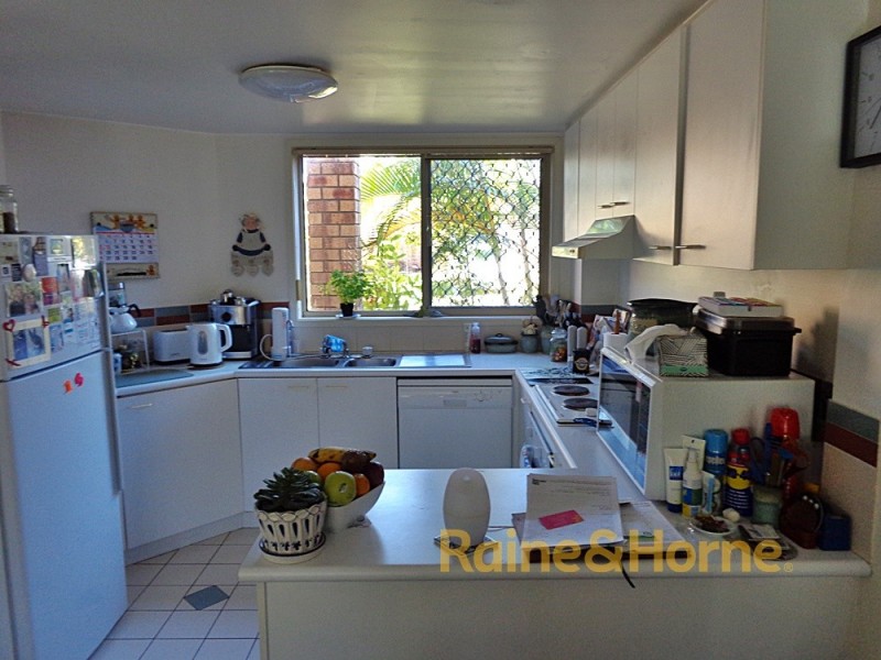 6-10 Bourton Rd, Merrimac QLD 4226