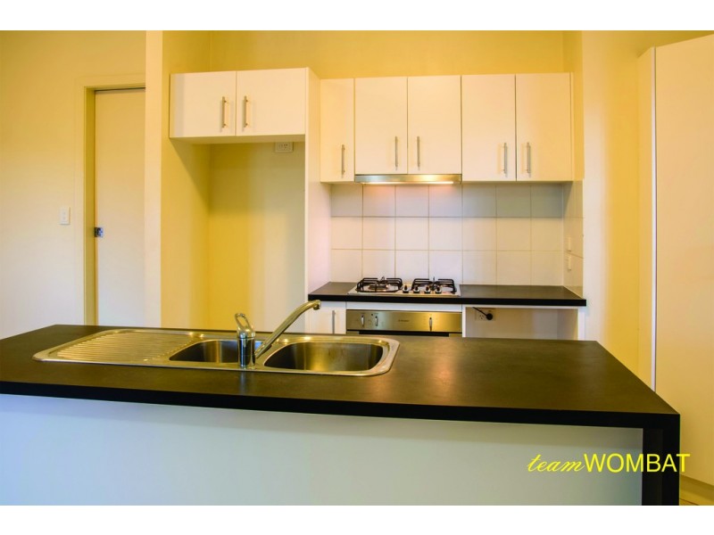 77 Depper Street, St Lucia QLD 4067