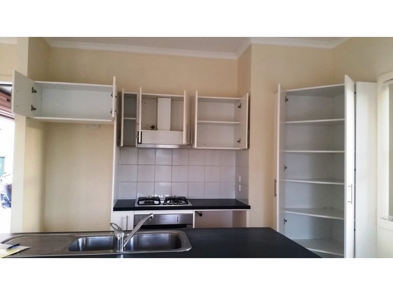 77 Depper Street, St Lucia QLD 4067