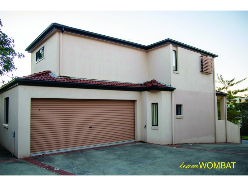 77 Depper Street, St Lucia QLD 4067