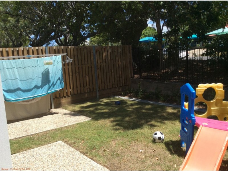 77/400 TINGAL Rd, Wynnum QLD 4178