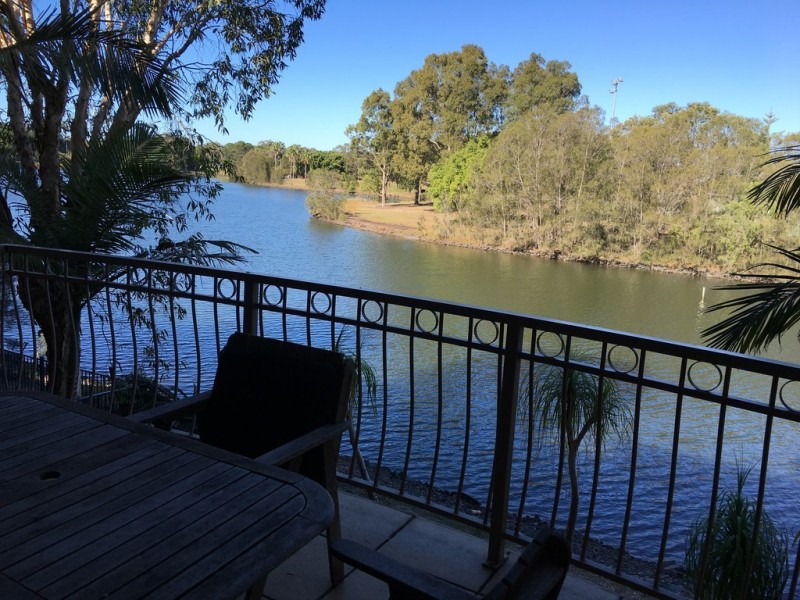 1E6C/4 University Drive, Robina QLD 4226