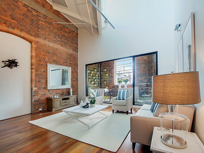 54S Vernon Tce, Teneriffe QLD 4005