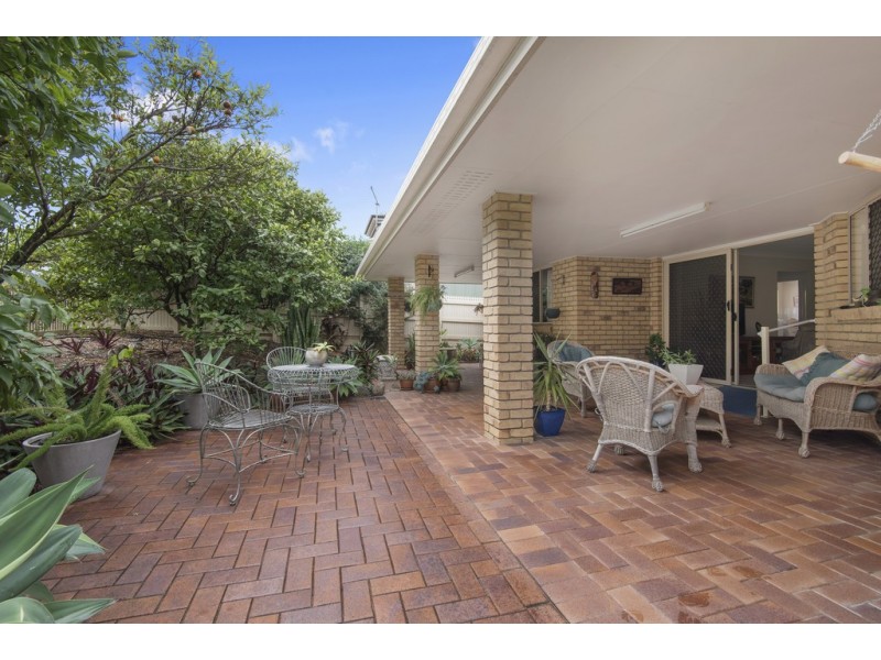 2 Cowell Street, Carindale QLD 4152