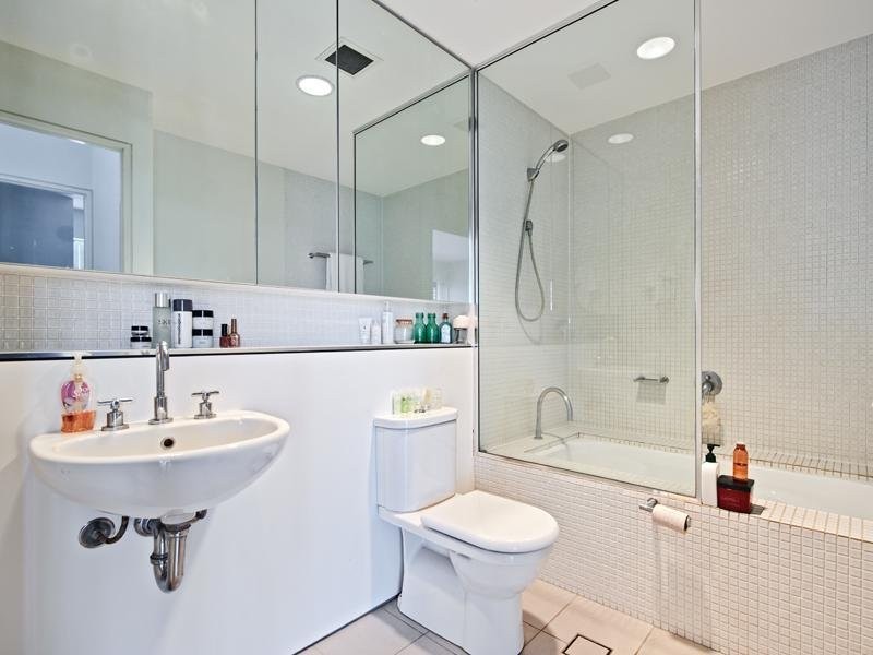 38 (B16) Skyring Tce, Teneriffe QLD 4005